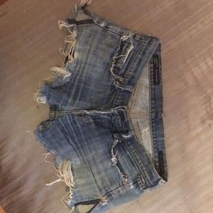 Distressed citizens of humanity jean short